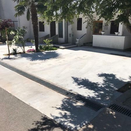 מאלינסקה Apartments Markas מראה חיצוני תמונה
